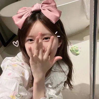比基尼琼斯和爱的圣殿